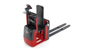 A Linde Anyagmozgatás N20 – N25 sorozatú targoncája megemelt vezetőállással 