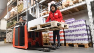 A Linde N20 C L típusú komissiózó targoncája