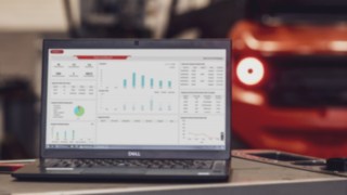 Laptop a Linde Warehouse Manager felhasználói felületével