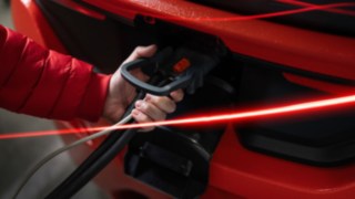 A Linde Material Handling Li-ION akkumulátorai biztosítják az ipari targoncák magas rendelkezésre állását és termelékenységét.