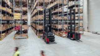 Videó a Linde Anyagmozgatás Object Warning System rendszeréről