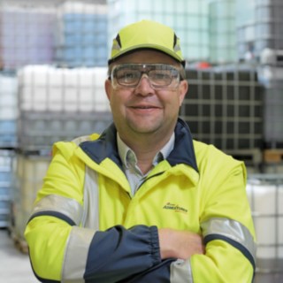 Marius Jedrzejewski, termelési csapatvezető, CEMEX Admixtures Marius Jedrzejewski, termelési csapatvezető, CEMEX Admixtures