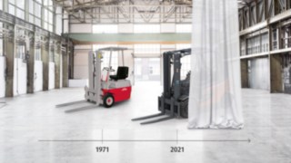 A Linde 2021-ben ünnepli elektromos targoncája 50. születésnapját. A Linde Material Handling elektromos targoncáinak fejlődése