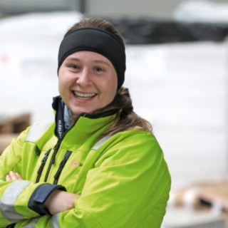 Sarah Benz, műszakvezető, DB Schenker, Schweinfurt Sarah Benz, műszakvezető, DB Schenker, Schweinfurt