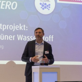 Andreas Krinninger, a Linde Anyagmozgatás vezérigazgatója, a KION GROUP AG igazgatótanácsának tagja Andreas Krinninger, a Linde Anyagmozgatás vezérigazgatója, a KION GROUP AG igazgatótanácsának tagja