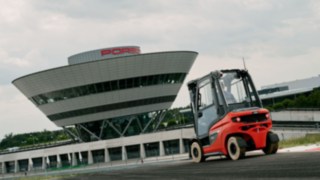 A Linde Anyagmozgatás H25 ellensúlyos targoncája