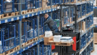 V modular használat közben a Richter + Frenzelnél V modular használat közben a Richter + Frenzelnél