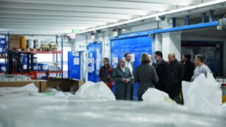 Gyártási megbeszélés a Sikánál