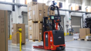 Automatizált Linde jármű használat közben a Wolf GmbH-nál Automatizált Linde jármű használat közben a Wolf GmbH-nál