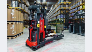 Autonóm raktári komissiózás a Linde M által fejlesztett Robotic Case Picker (RoCaP) többtengelyes fogókarral
