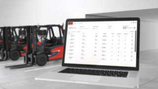 Intelligens töltéskezelés a connect:charger rendszerrel a Linde Anyagmozgatástól Laptop a Linde által fejlesztett connect:charger kijelzőjével