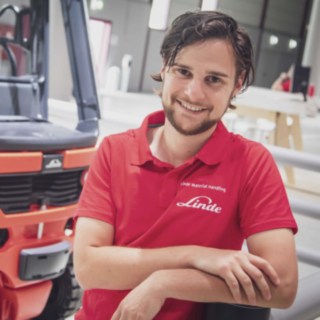 Fabian Zimmermann, a Linde Anyagmozgatás Biztonsági megoldások részlegének termékmenedzsere Fabian Zimmermann, a Linde Anyagmozgatás Biztonsági megoldások részlegének termékmenedzsere